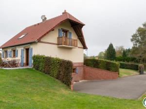 Maisons de vacances Gite Ernemont-Boutavent, 5 pieces, 7 personnes - FR-1-526-28 : photos des chambres