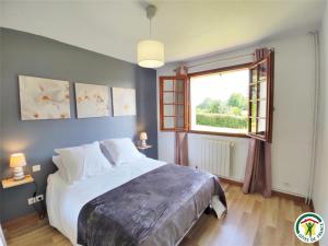 Maisons de vacances Gite Ernemont-Boutavent, 5 pieces, 7 personnes - FR-1-526-28 : photos des chambres