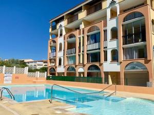 Studio alcôve 4 pers avec véranda au Cap dAgde - FR-1-607-159