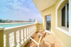 Frond E Villa, Palm Jumeirah - Mint Stay