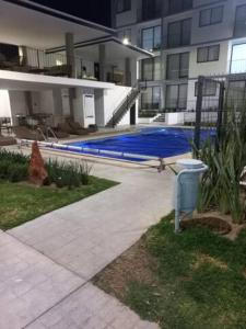 Confortable depto con alberca