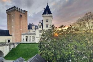 Appartements Vue magique sur le chateau dans un quartier populaire : photos des chambres