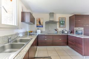 Appartements La Sabliere - Appt a 50m de la plage : photos des chambres