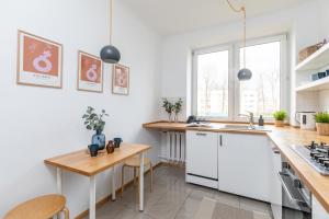 SuperApart Nowolipki 23, Unwind in Urban Chic Apartament