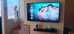 Z and J Transient House