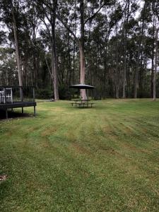 Bronte Lodge, Wine Country Farm Stay Hunter Valley with Games Room, Close to Town