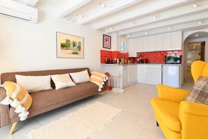 Basilmary by Aguilarent