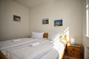 Ferienwohnung in ruhiger Lage, mit Meerblick - Villa am Sonnenhang FeWo 02