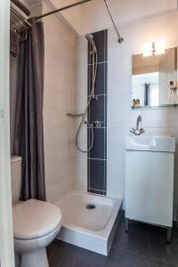 Hotels Hotel Eden - La Baigneuse : photos des chambres