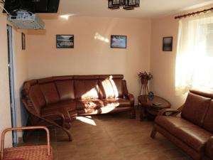 Троє поросят