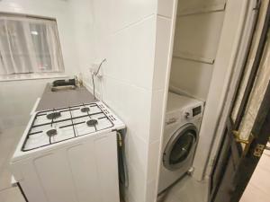 3 Bedroom flat in Hockley Birmingham near city centre, comfy and convenient