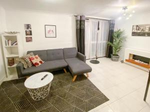 3 Bedroom flat in Hockley Birmingham near city centre, comfy and convenient