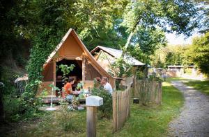 Campings Camping de Lyon : photos des chambres