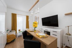 Marina Na Grobli Studio Apartments by Noclegi Renters