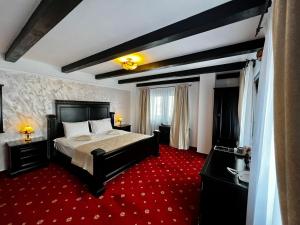 Superior King Room room in Podu' cu Lanturi