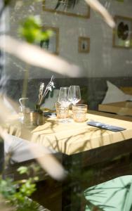 Hotels Campanile Orange Centre sortie 21 sur A7 A9 : photos des chambres