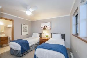 West End Winner - Hot Tub, Parking, Open Kitchen & Living Space condo