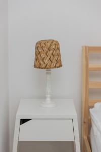 Light Studio with Balcony by Noclegi Renters