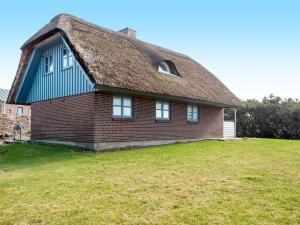 7 person holiday home in Ulfborg-By Traum