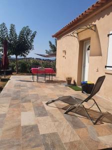 Maisons de vacances Studio mitoyen a la campagne vue sur la mer : photos des chambres