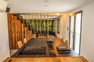 Appartements CASA JUNGLE ! Superb duplex apartment, Place des LICES ! : photos des chambres