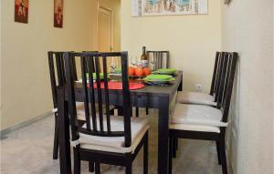 Cozy Apartment In Sanlúcar De Barrameda