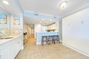 Majestic Beach Towers II #1902