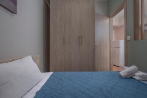 Kosmos Service Apartment Absolute City Center
