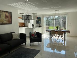 "Ferienhaus am Mondsee" mit direktem Schafbergblick im Salzkammergut bei Salzburg