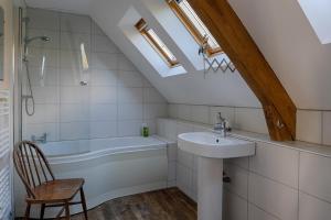 Maisons de vacances FORET TOTEM - en foret 3 ecogites avec 3 etoiles et 1 avec 2 etoiles - classement 2024 : photos des chambres