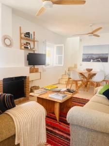 Duplex Las Torres La Barrosa 4 Bedrooms By Chiclana Dreams - A 750 m de la playa