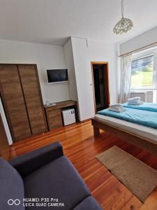 Double Room with Balcony room in Tourist farm Anž'k