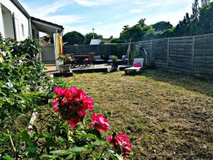 Maisons de vacances Beach House avec jardin 200m de la plage : photos des chambres