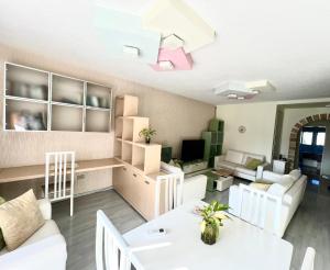 Rolling Apartment Tirana - Near Blloku