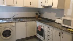 APARTAMENTO A PIE DE PLAYA