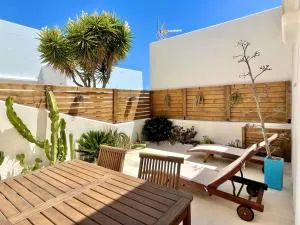 La Gata Azul Rodalquilar - Rodalquilar