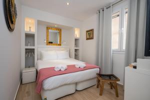 Dema Luxury Suites - Perikleous E1 - 3hvězdičkové hotely ve městě Atény