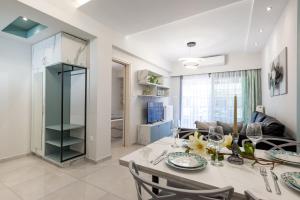 Crystal Blue apartment