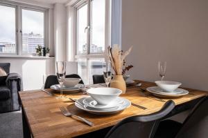 City centre apartment with roof terrace.