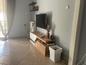 Nikea apartment near Piraeus port and metro st II