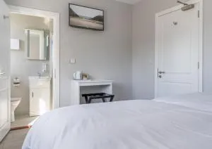 Burrows Lodge, The Doneraile Room 2 - Dunhill