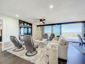 New Smyrna Luxury Beachfront Condo