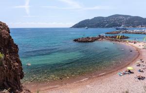 Appartement au calme (2 à 4 Pers.) avec Piscines + Parking