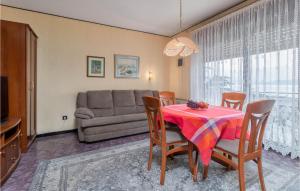 Cozy Apartment In Crikvenica