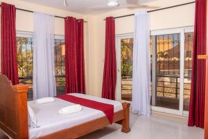 A Cozy 3 Bed Apartment With a Swimming Pool in Nyali - Sea View