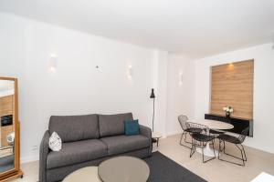 Cannes Center La Croisette Splendid 2 BR in premium residence gardens and balcony by Olam Properties