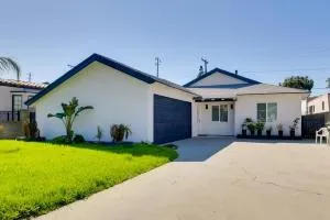 Pico Rivera Home with Patio about 20 Mi to Disney! - South Whittier