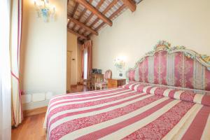 Deluxe Double Room with Private Terrace room in Cà Valeri