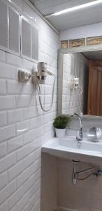 Habitacion en casa de familia "ValenciaBonita"