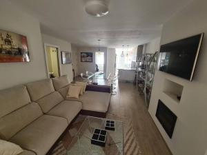 Apartamento cerca del mar